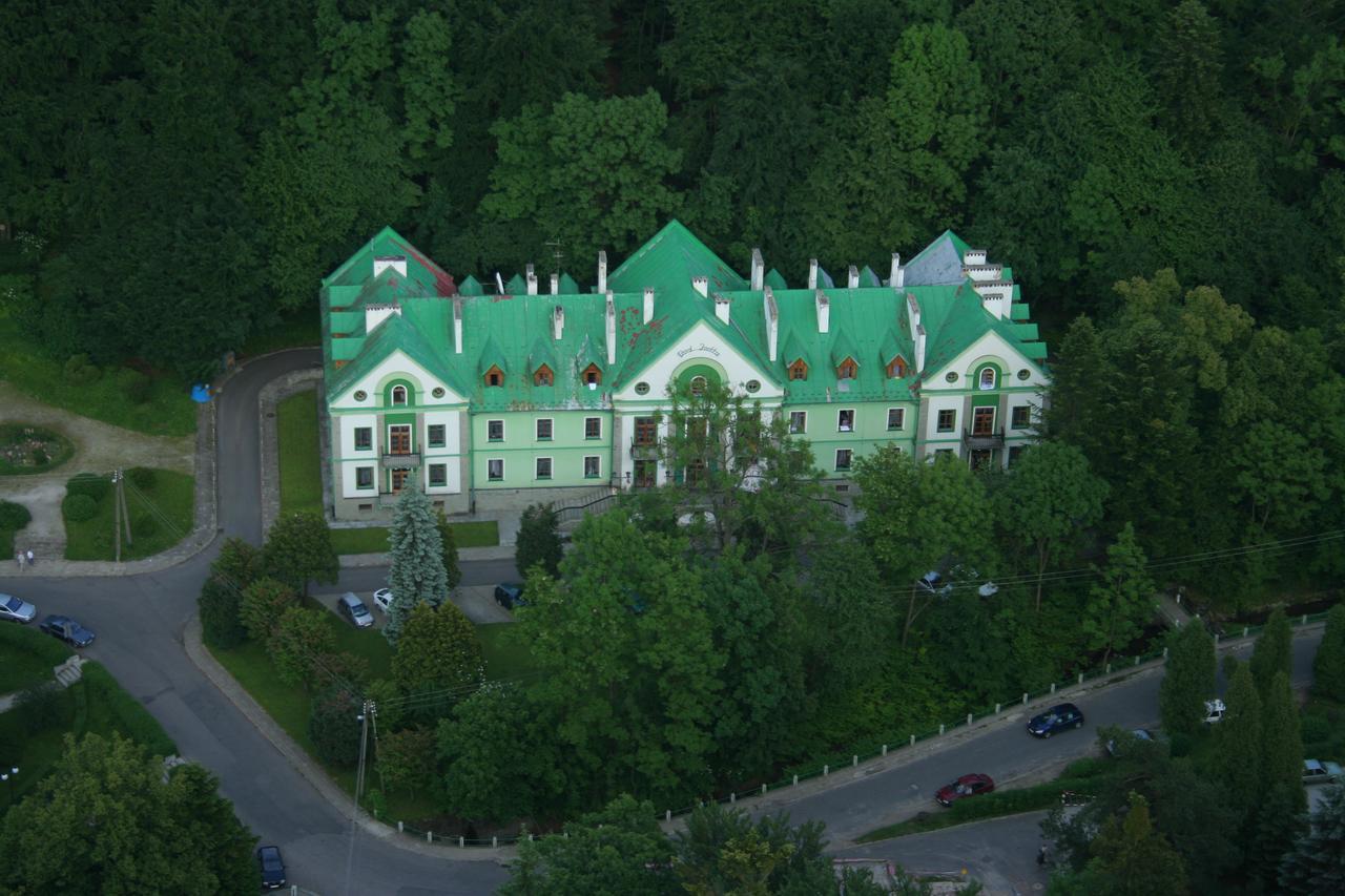 فندق Iwonicz-Zdrójفي  Pod Jodla المظهر الخارجي الصورة